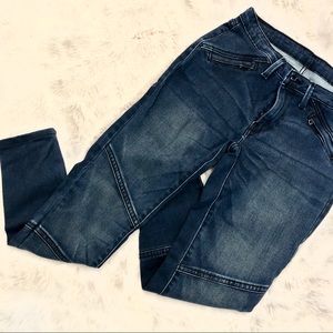 Rare Levi’s Skinny Jeans “IRREGULAR” size 27x30